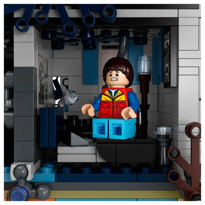 LEGO - The Upside Down
